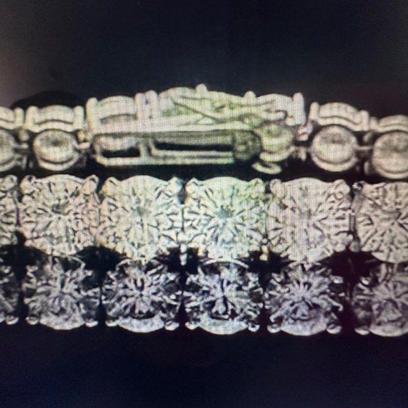 NWT TENNIS BRACELET - Picture 6 of 8